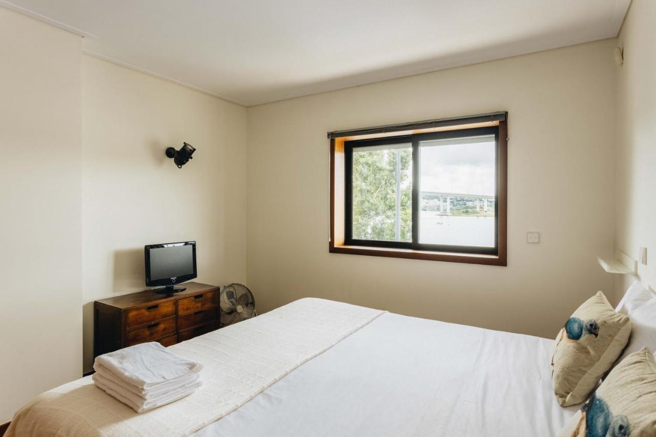 Riverfront Haven Family'S Choice With Free Garage OOporto Extérieur photo