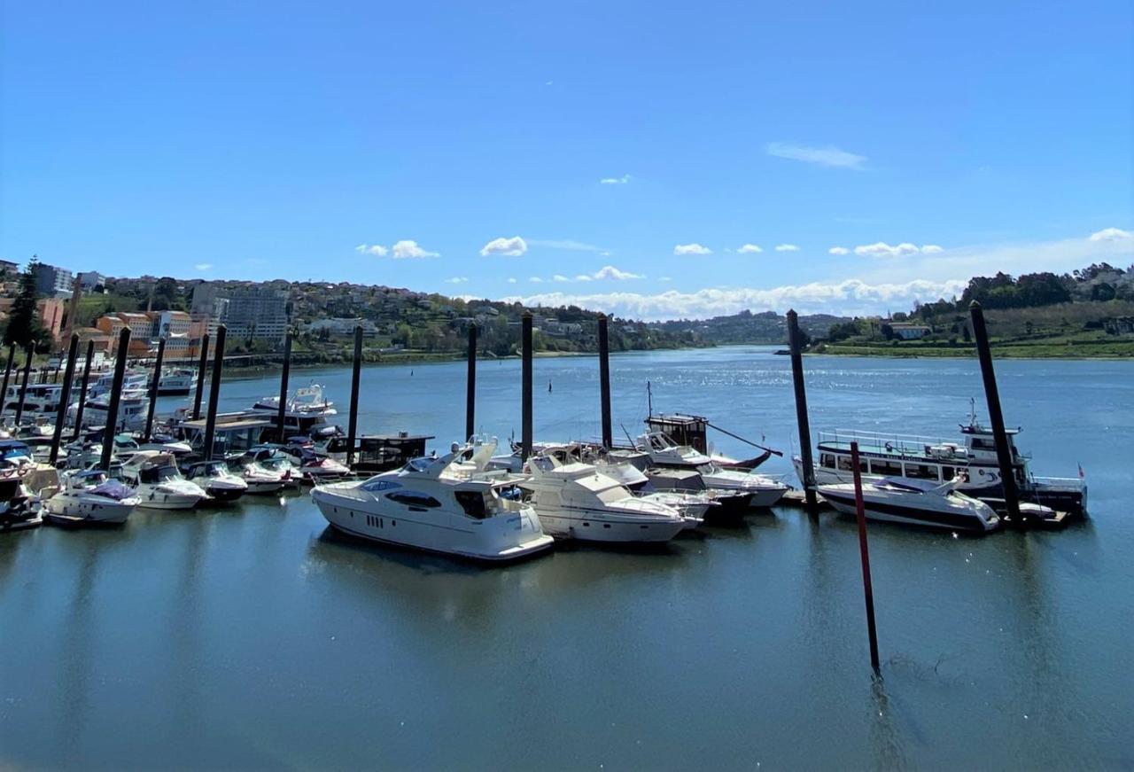 Riverfront Haven Family'S Choice With Free Garage OOporto Extérieur photo